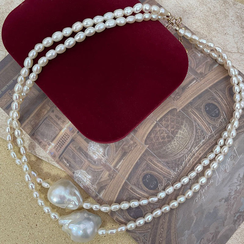 Baroque Pearl Pendant on an Oval Pearl Necklace