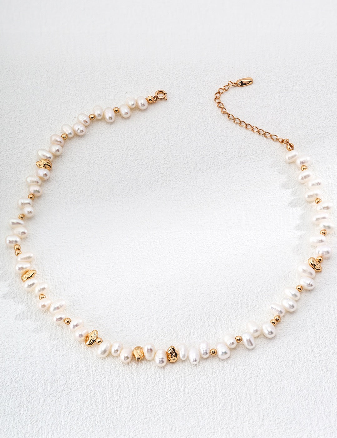 Luna Grace – Gold Accent Pearl Necklace & Bracelet
