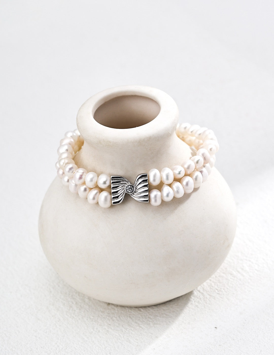 Bow Charm – Double Strand Pearl Bracelet Set