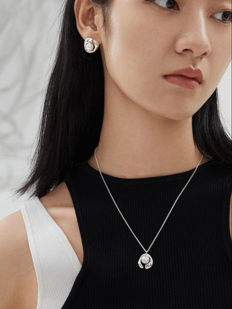 Fluid Moon Freshwater Pearl Pendant