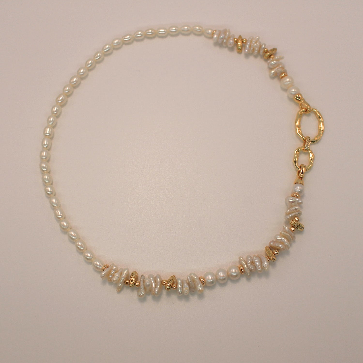 Flat freshwater and Oval Pearl Strung Necklace