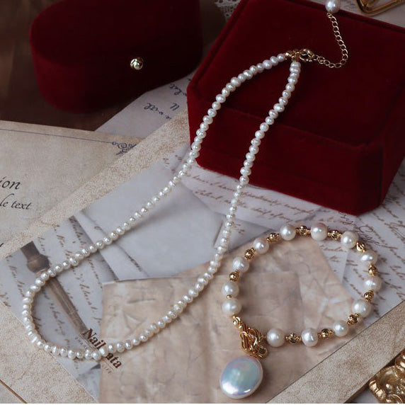 The Layla Pearl Multi-Wear Pearl Necklace is separated into a necklace and a bracelet.