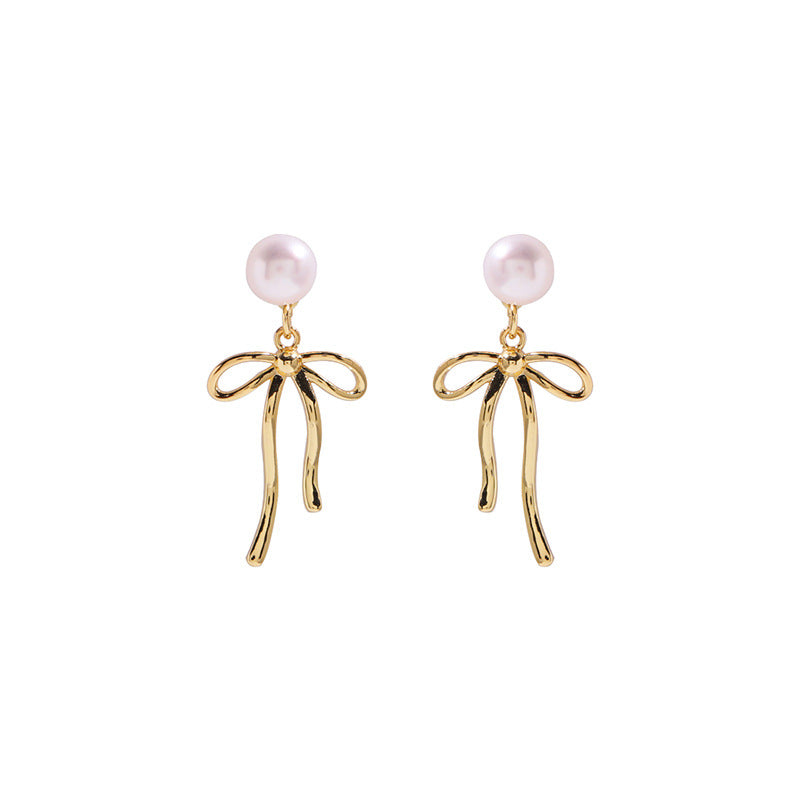 Ribbon Grace – 7mm Freshwater Pearl Earrings