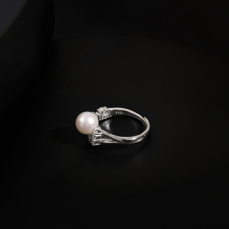 Starlit Grace – 8mm Freshwater Pearl Ring
