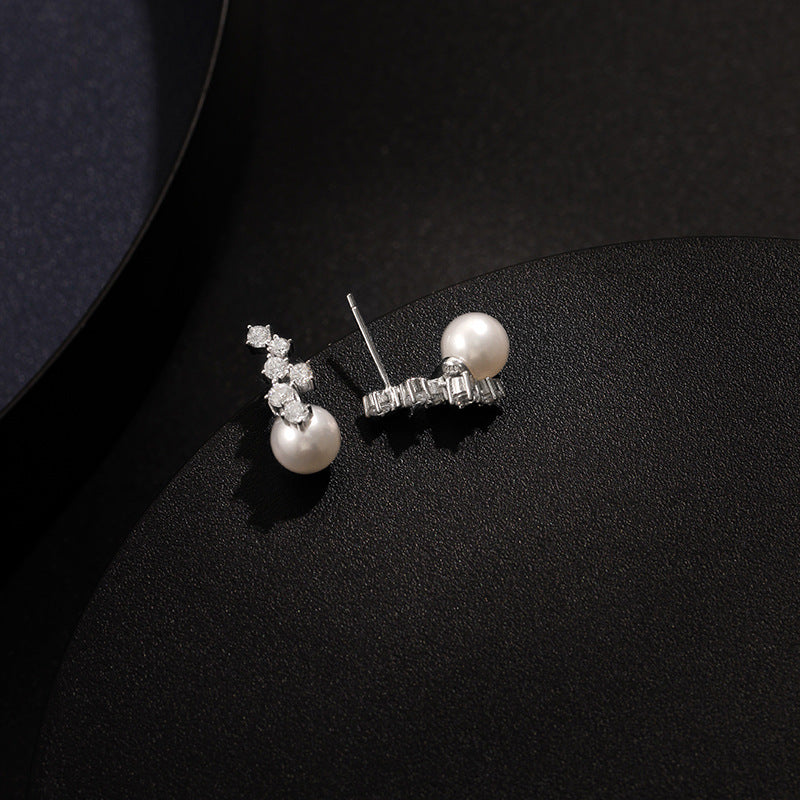 Starlit Grace – 8mm Freshwater Pearl Earrings