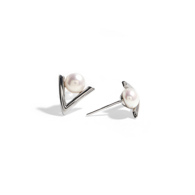 09 - Frame Vision – Freshwater Pearl Earrings