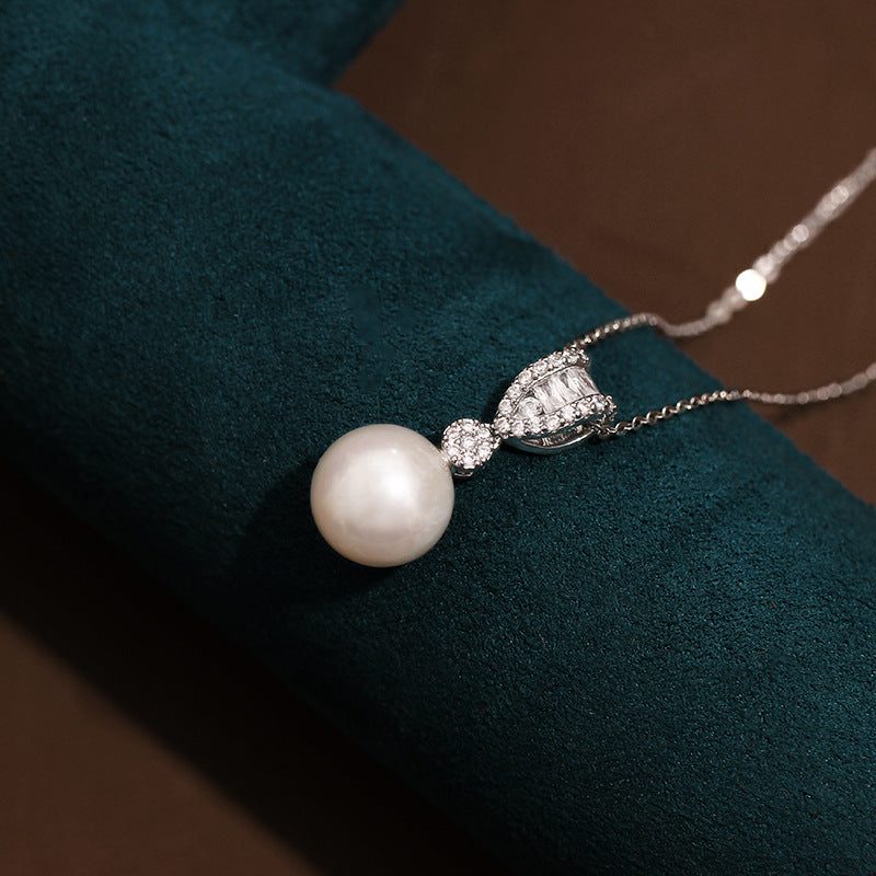 Art Deco Crystal Freshwater Pearl Earrings & Necklace