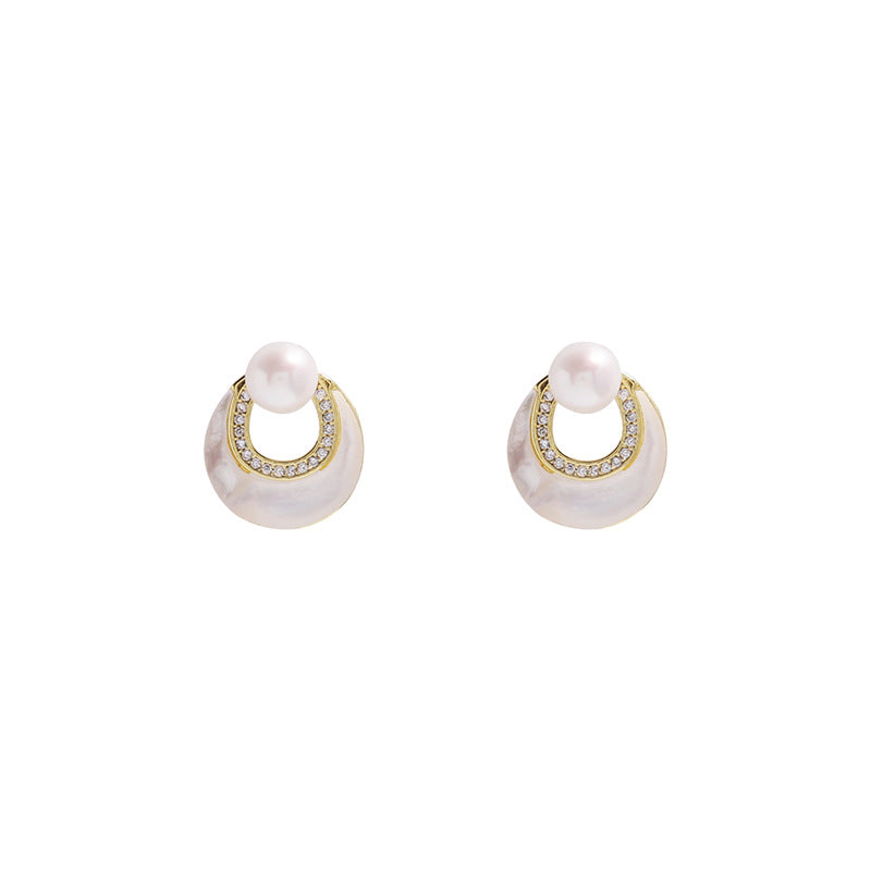 06 - Luna Grace – 6mm Freshwater Pearl Earrings