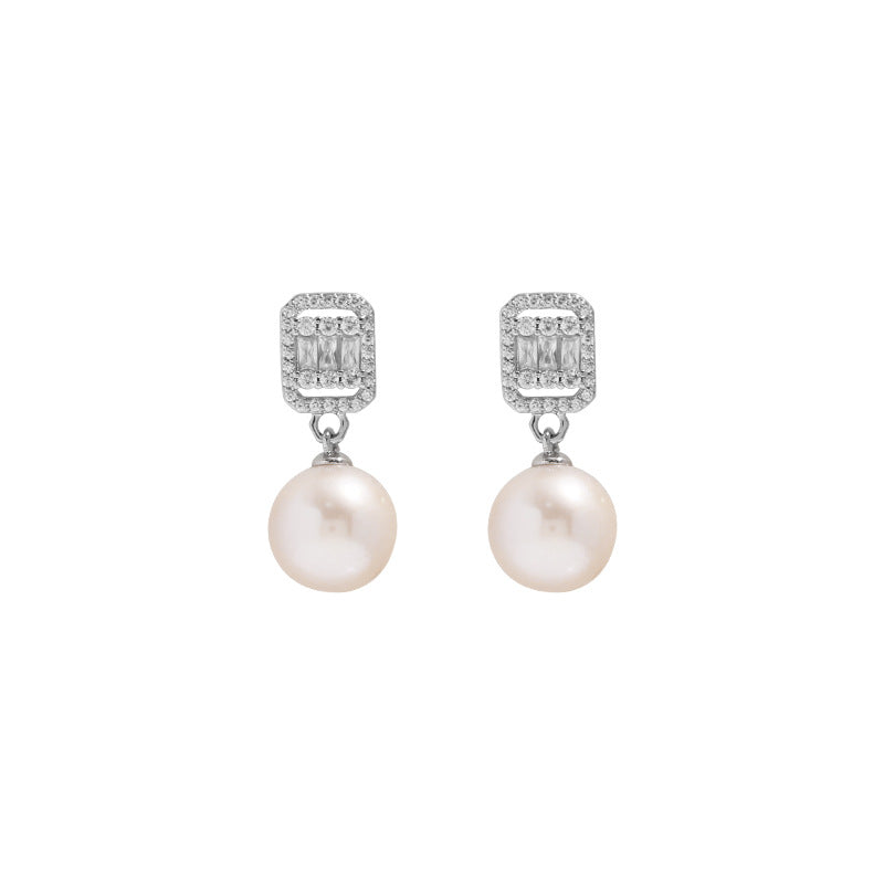 Art Deco Crystal Freshwater Pearl Earrings & Necklace
