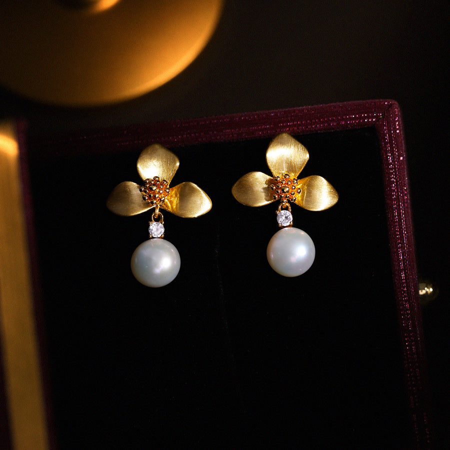 01 - Orchid Grace – Freshwater Pearl Earrings