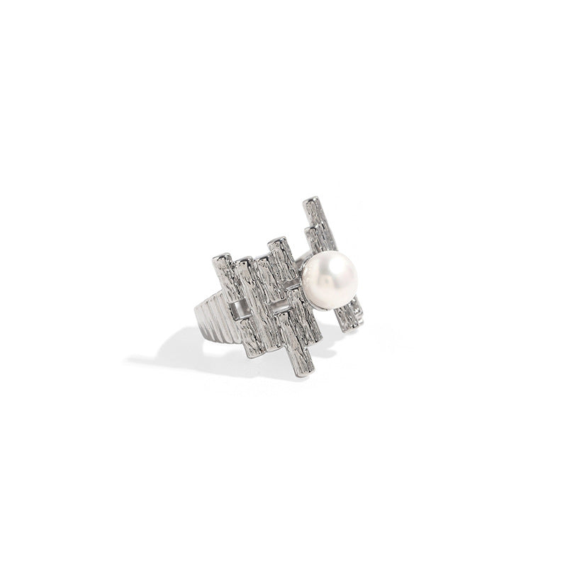 Modern Grace – 8mm Freshwater Pearl Ring