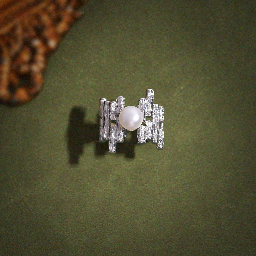 Modern Grace – 8mm Freshwater Pearl Ring