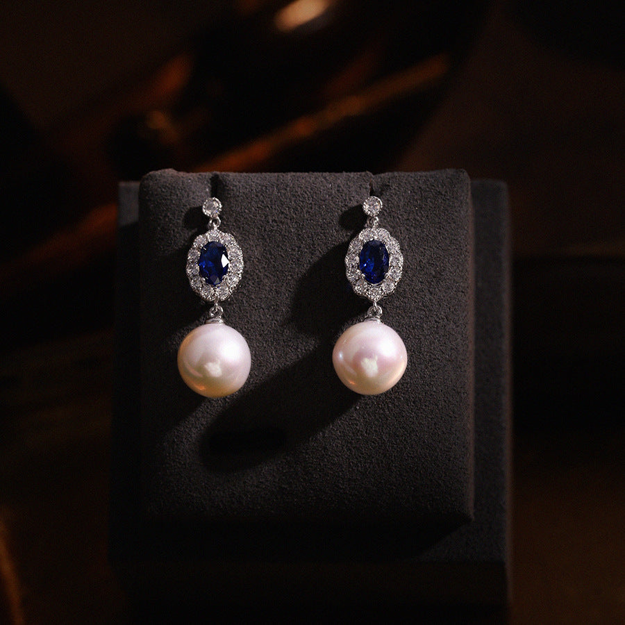Vienna Bloom-Perfectly Round Pearl Earrings