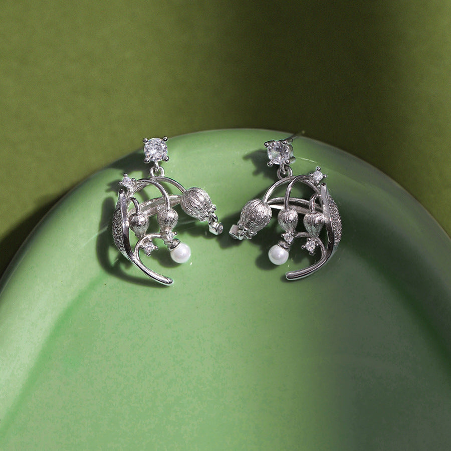 Lily Grace – Freshwater Pearl Earrings