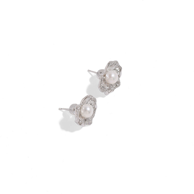 Lotus Grace – 6mm Freshwater Pearl Earrings