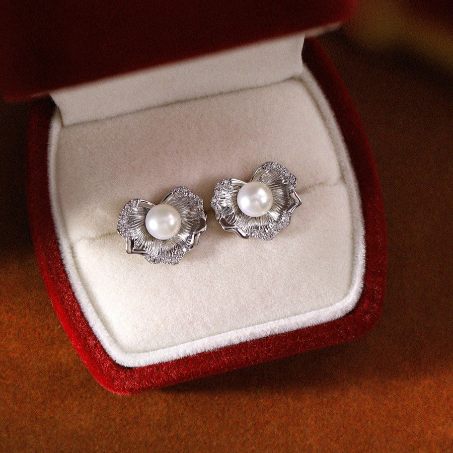 Lotus Grace – 6mm Freshwater Pearl Earrings